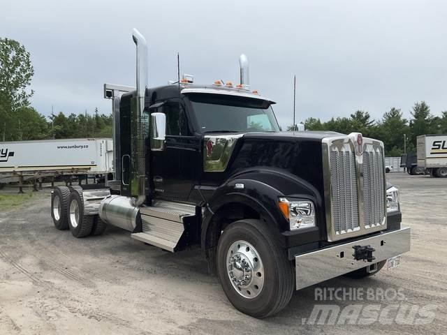 Kenworth W990 Sattelzugmaschinen