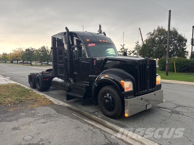 Kenworth W990 Sattelzugmaschinen