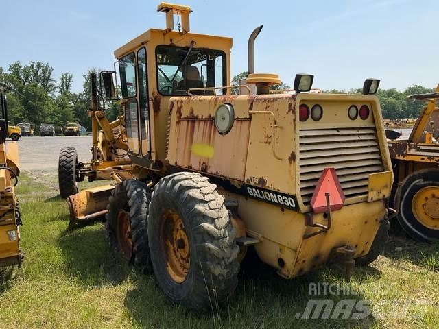 Komatsu 830B Grader
