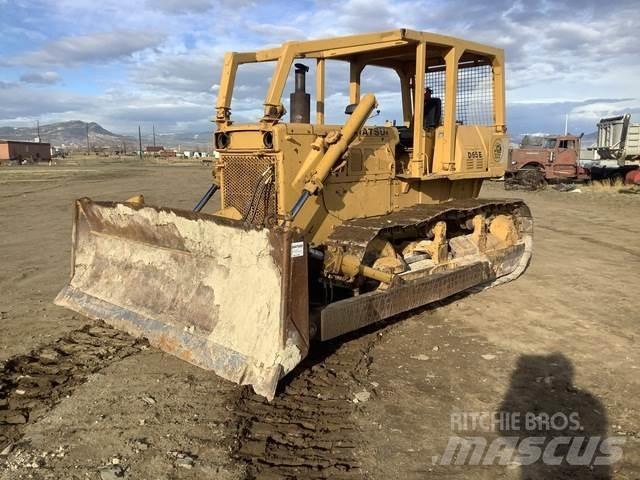 Komatsu D65E-6 Bulldozer