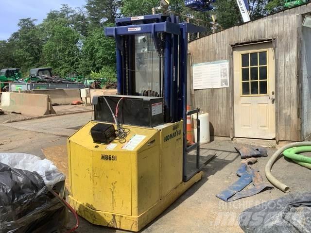 Komatsu MPF15 Mittelhub-Kommissionierer