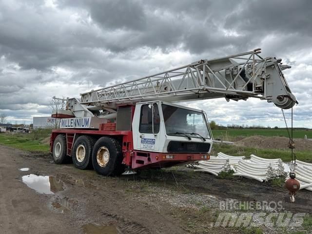Krupp KMK3045 All-Terrain-Krane
