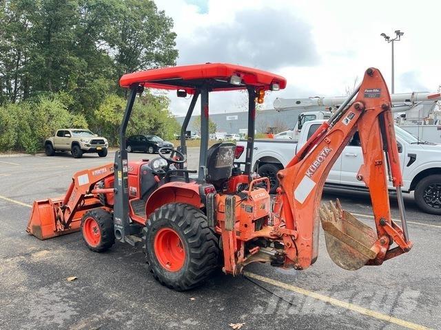 Kubota B26 Baggerlader