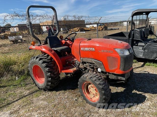 Kubota L3200DT Kleintraktoren