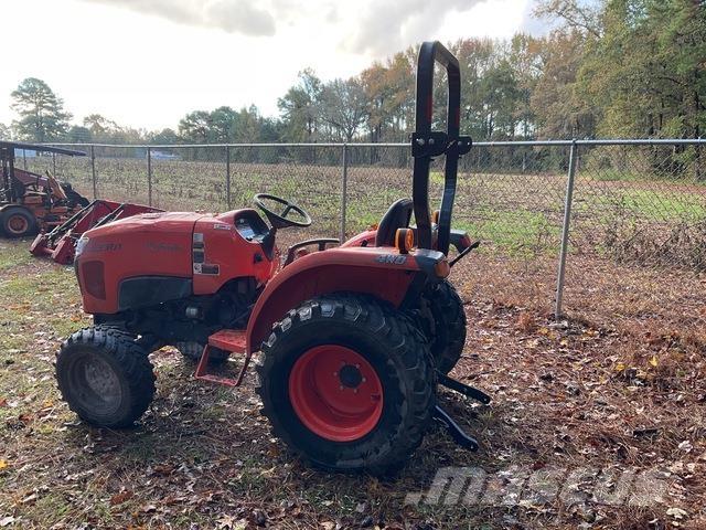 Kubota L3301DT Kleintraktoren