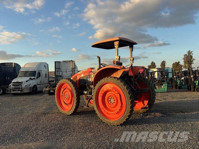 Kubota M69101D Kleintraktoren