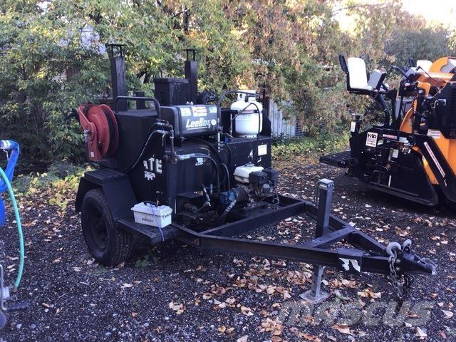 LeeBoy 250T Sonstige Baumaschinen