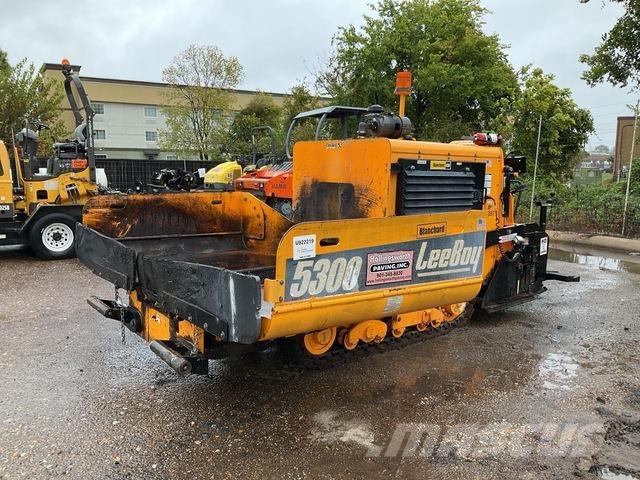 LeeBoy 5300 Strassenfertiger