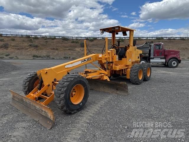 LeeBoy 685B Grader