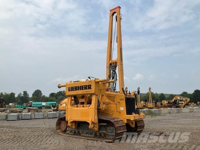 Liebherr RL54 Rohrverlegeraupen