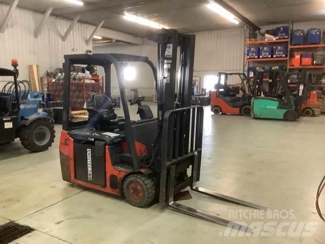 Linde E18 Elektrostapler