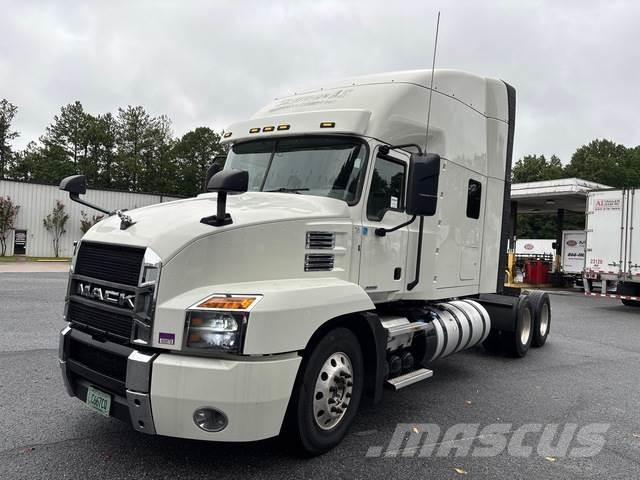 Mack AN64T Sattelzugmaschinen