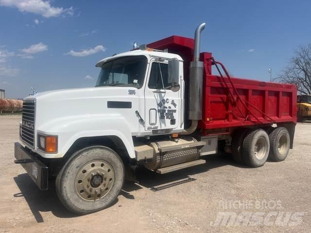 Mack CH613 Kipper
