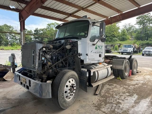Mack CH613 Sattelzugmaschinen
