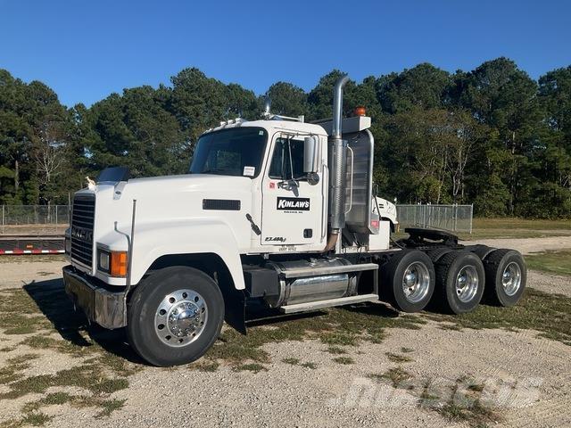 Mack CH613 Sattelzugmaschinen