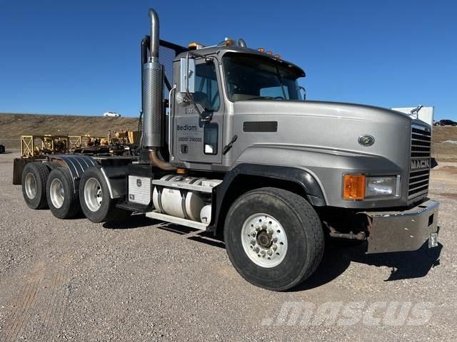 Mack CL713 Sattelzugmaschinen