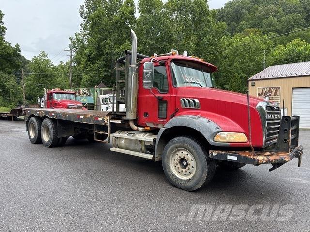 Mack CT713 Bergungsfahrzeuge