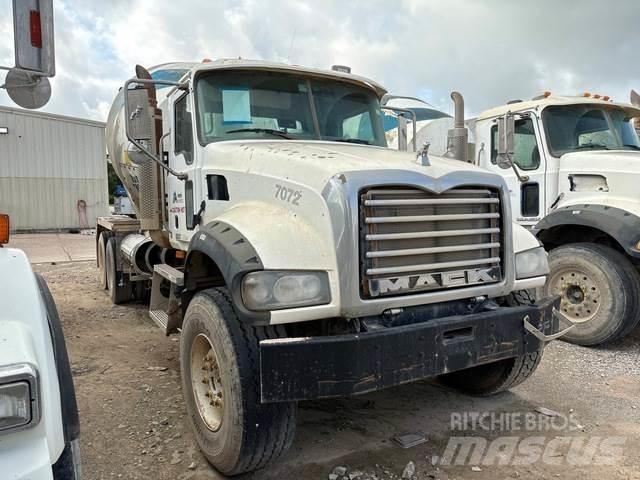 Mack CTP713 Andere Fahrzeuge
