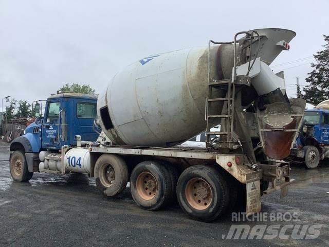 Mack CTP713 Andere Fahrzeuge