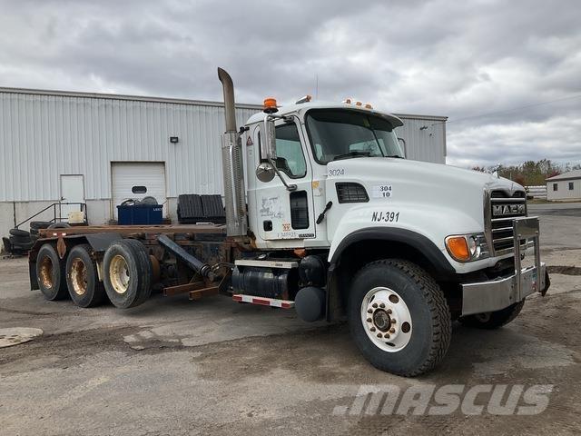 Mack CV713 Kipplader