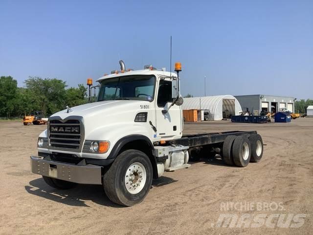 Mack CV713 Kabinen