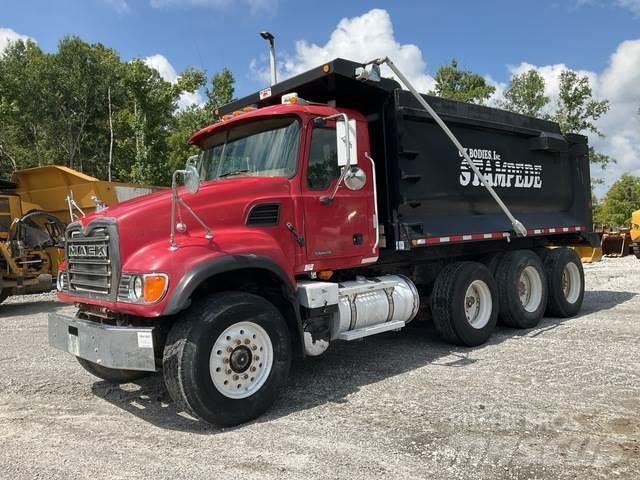 Mack CV713 Kipper