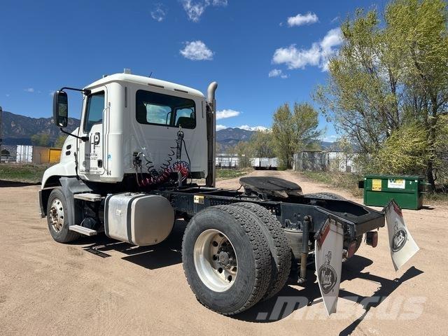 Mack CXU612 Sattelzugmaschinen