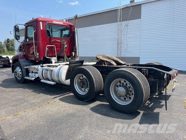 Mack CXU612 Sattelzugmaschinen