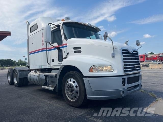 Mack CXU613 Sattelzugmaschinen