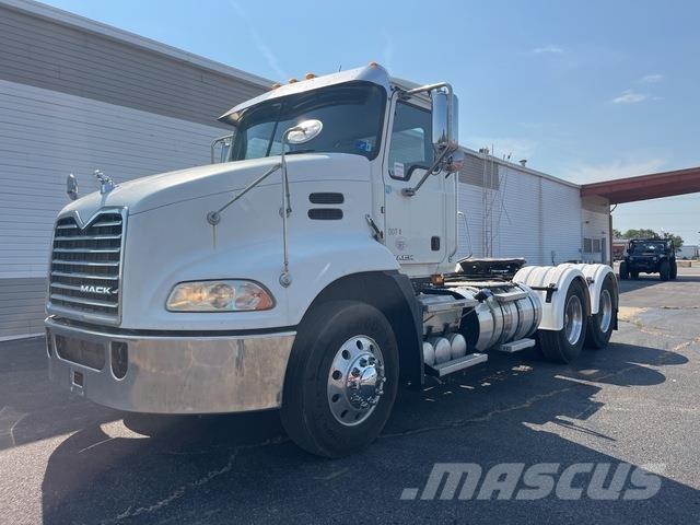 Mack CXU613 Sattelzugmaschinen