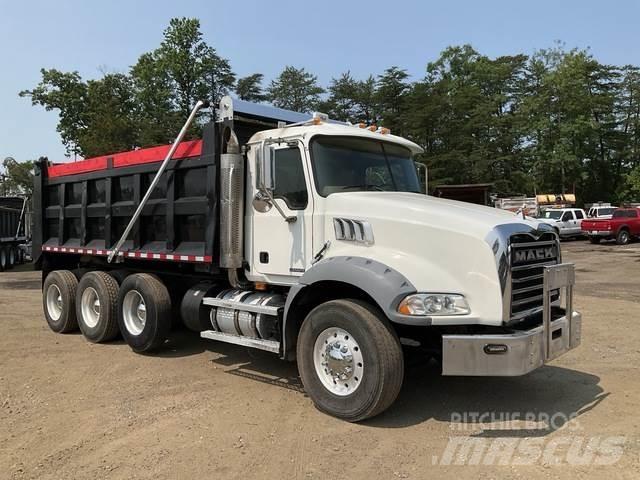 Mack Granite Kipper