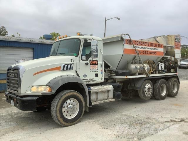 Mack Granite Betonmischer