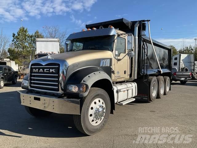 Mack GU713 Kipper