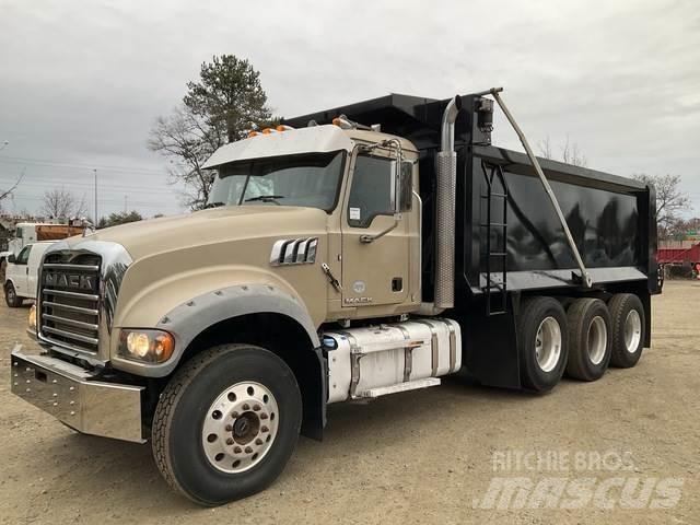 Mack GU713 Kipper