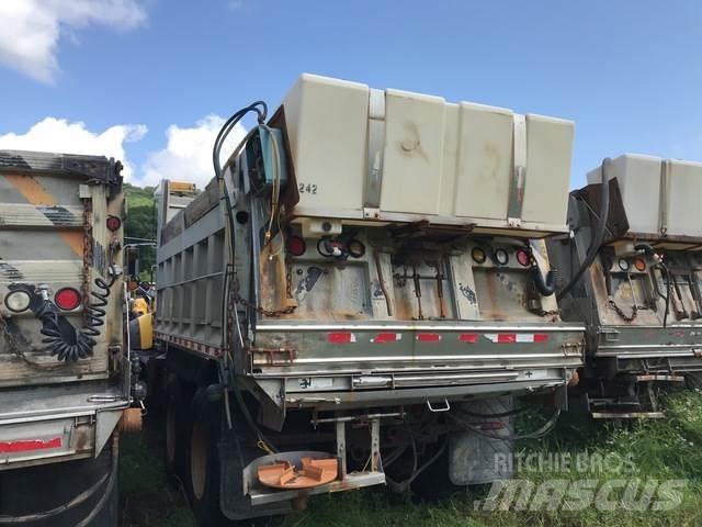 Mack GU713 Kipper