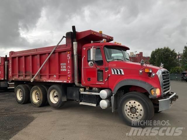 Mack GU713 Kipper