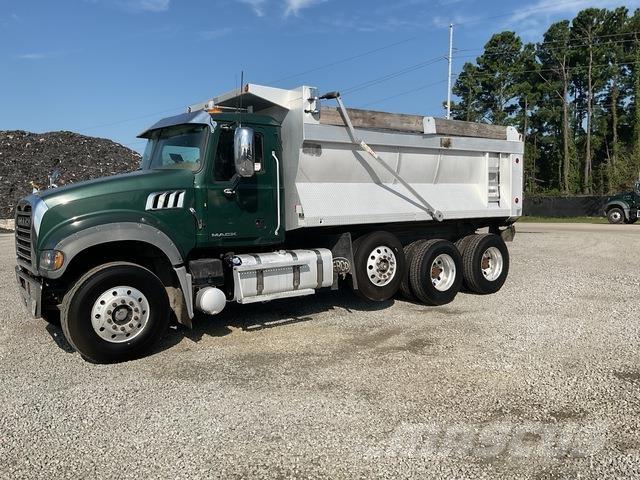 Mack GU713 Kipper