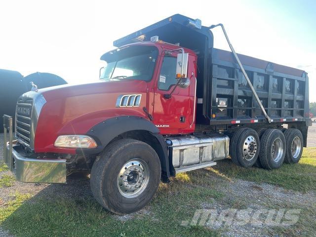 Mack GU813 Kipper