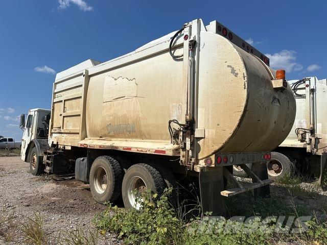 Mack LEU613 Müllwagen