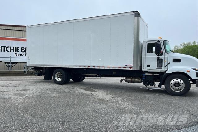 Mack MS642 Kofferaufbau