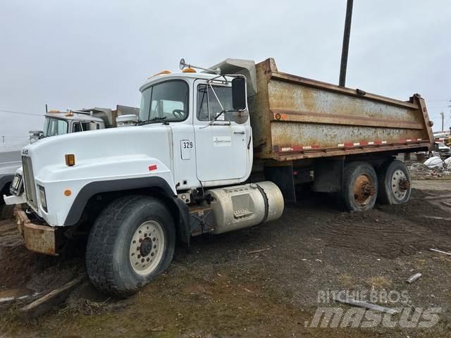 Mack RD688S Kipper
