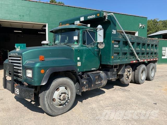 Mack RD690S Kipper