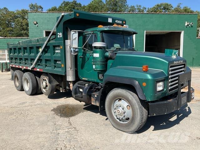 Mack RD690S Kipper
