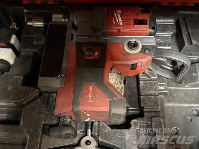MILWAUKEE  Sonstige Baumaschinen