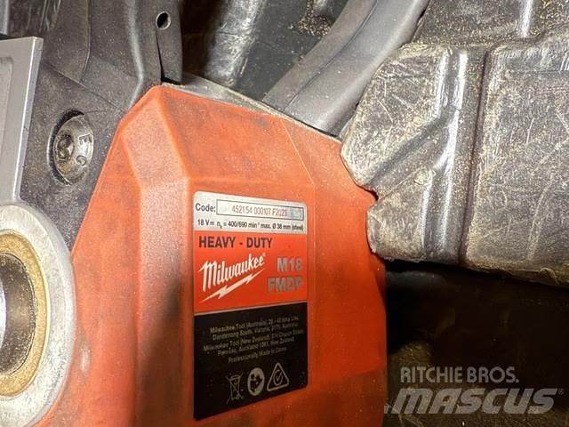 MILWAUKEE  Sonstige Baumaschinen