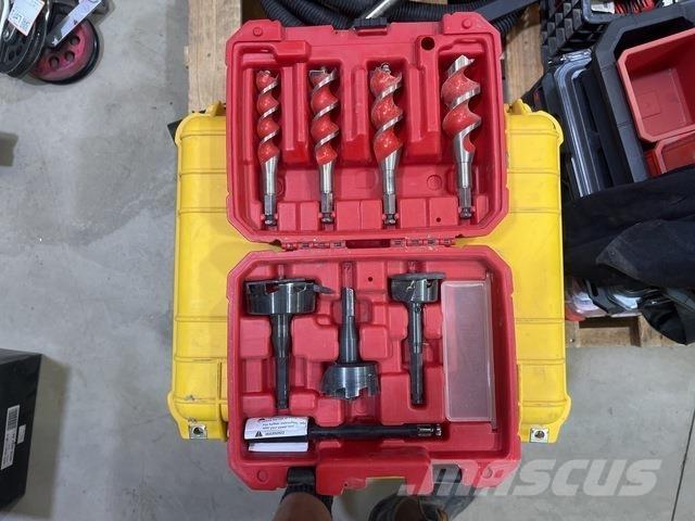 MILWAUKEE  Sonstige Baumaschinen