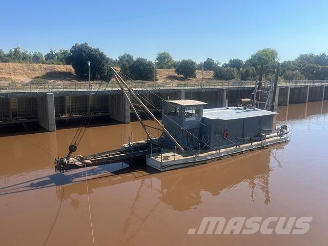  Moore Boote / Prahme