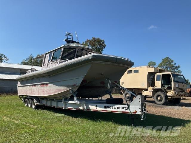  Moose M2-35 Boote / Prahme