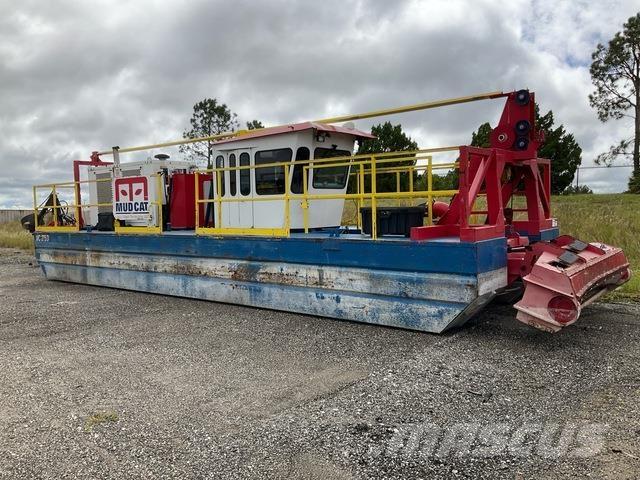  Mudcat MC275D Boote / Prahme