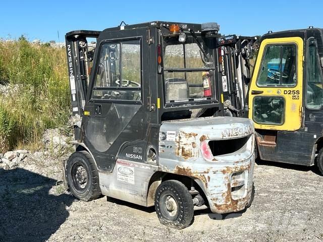 Nissan  Sonstige Baumaschinen